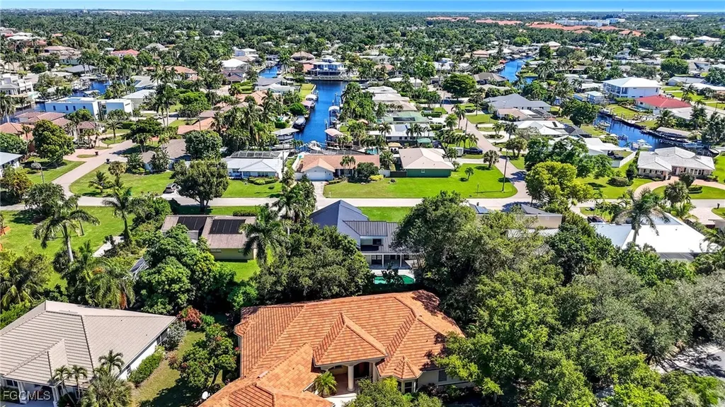 330 Prather Drive Fort Myers FL 33919