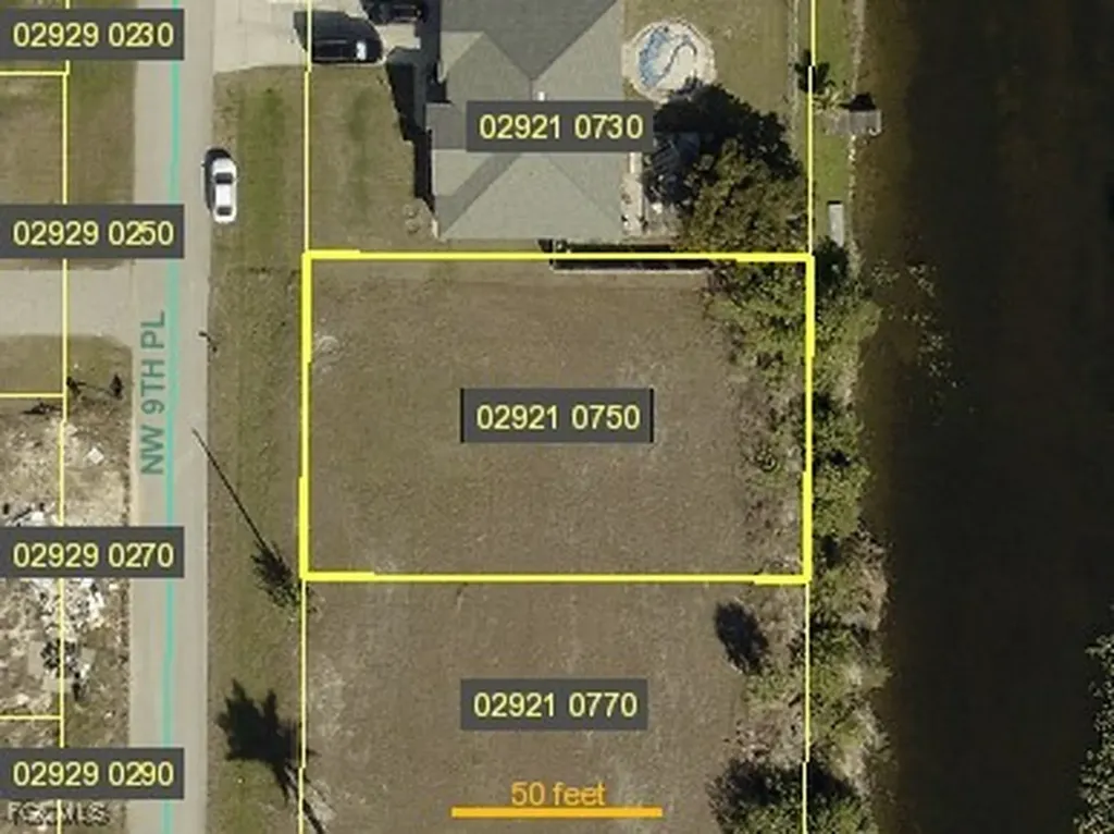 1721 NW 9th Place Cape Coral FL 33993