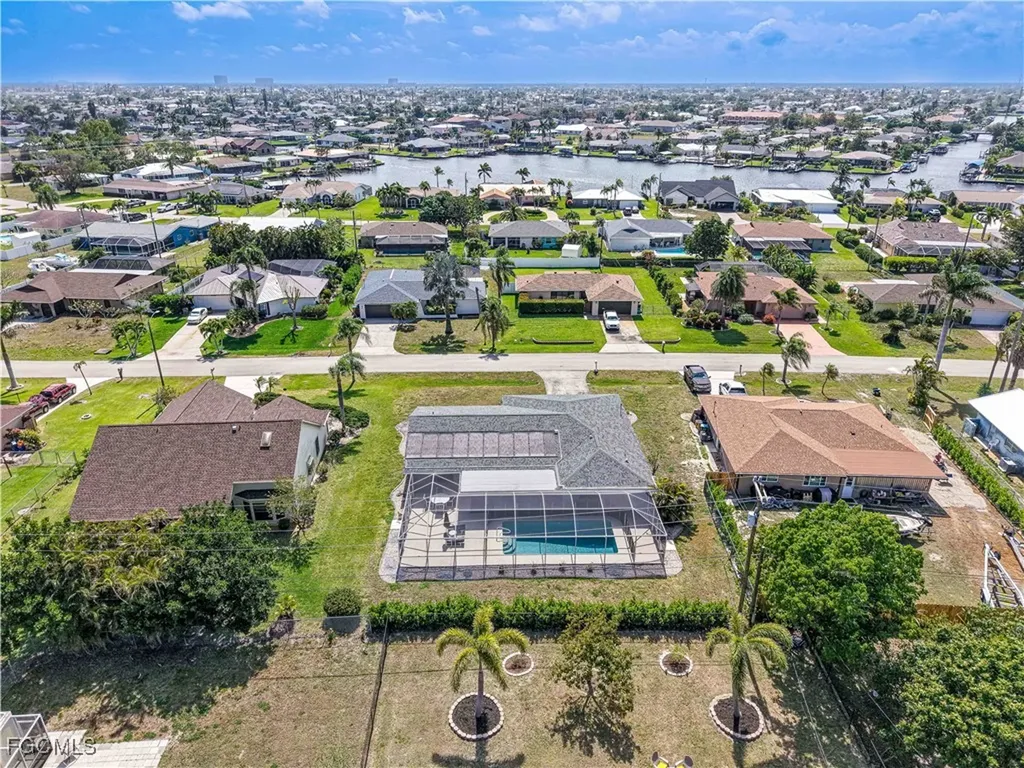 3819 SE 2nd Avenue Cape Coral FL 33904