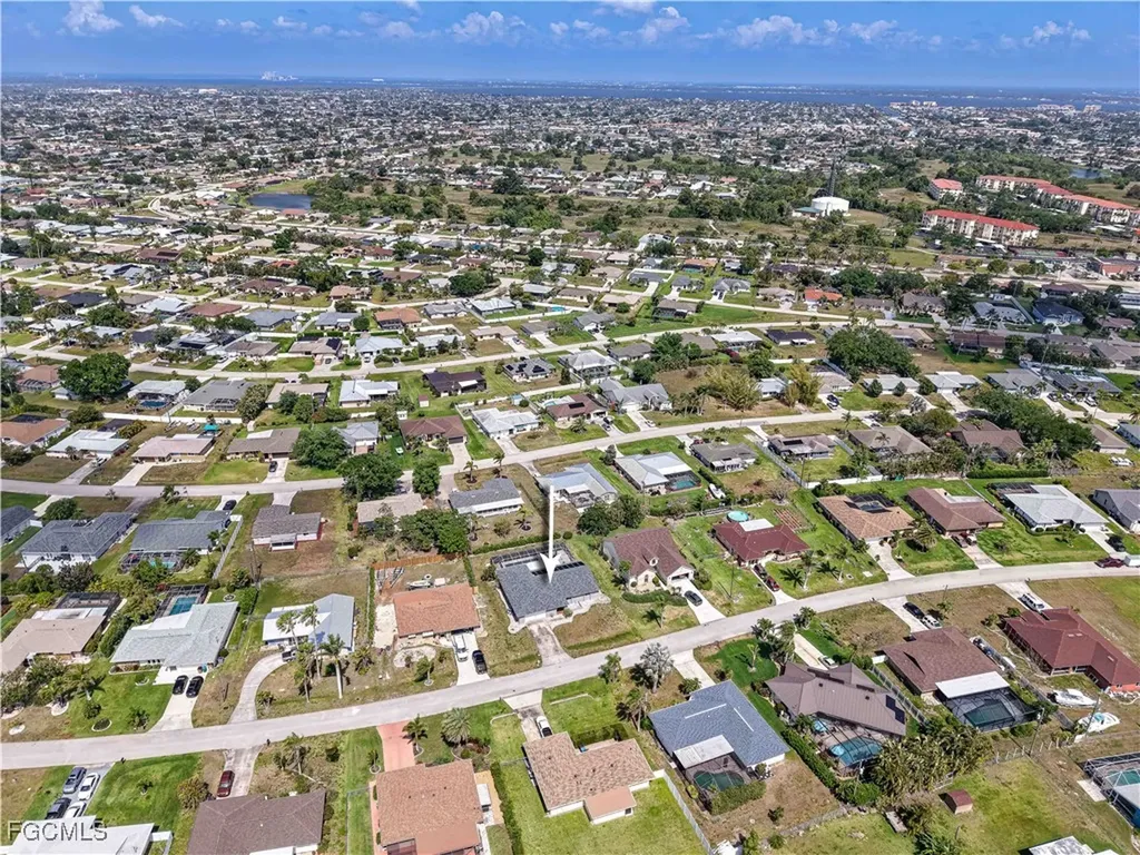 3819 SE 2nd Avenue Cape Coral FL 33904