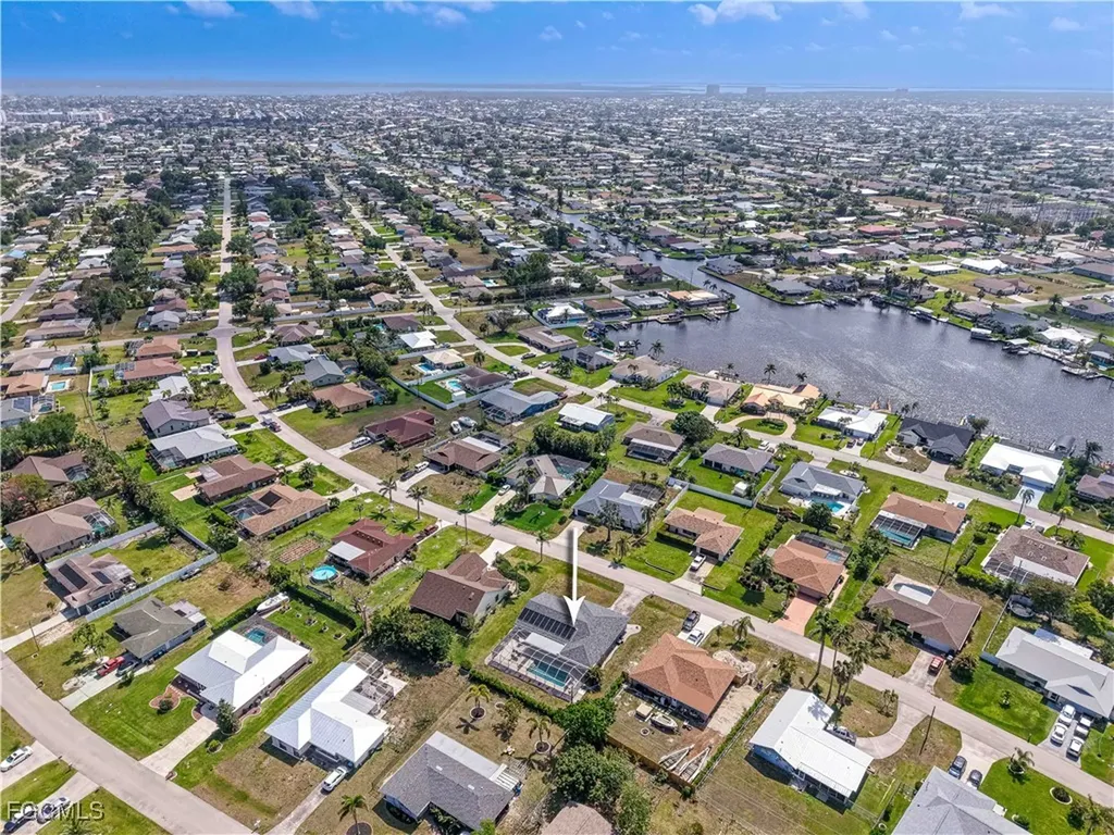 3819 SE 2nd Avenue Cape Coral FL 33904