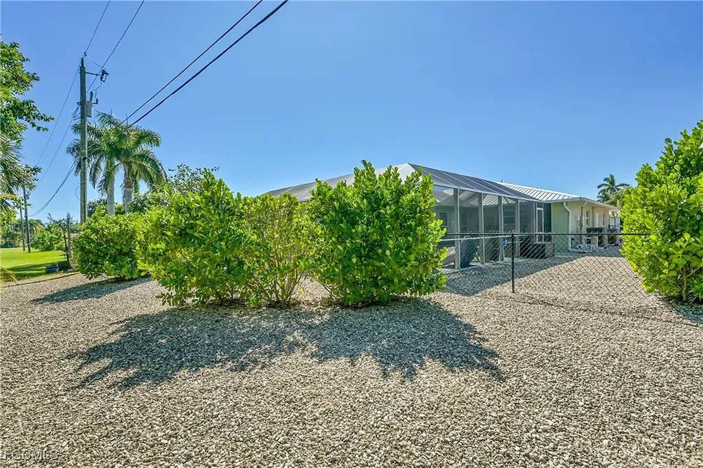 15804 Missouri Street Bokeelia FL 33922