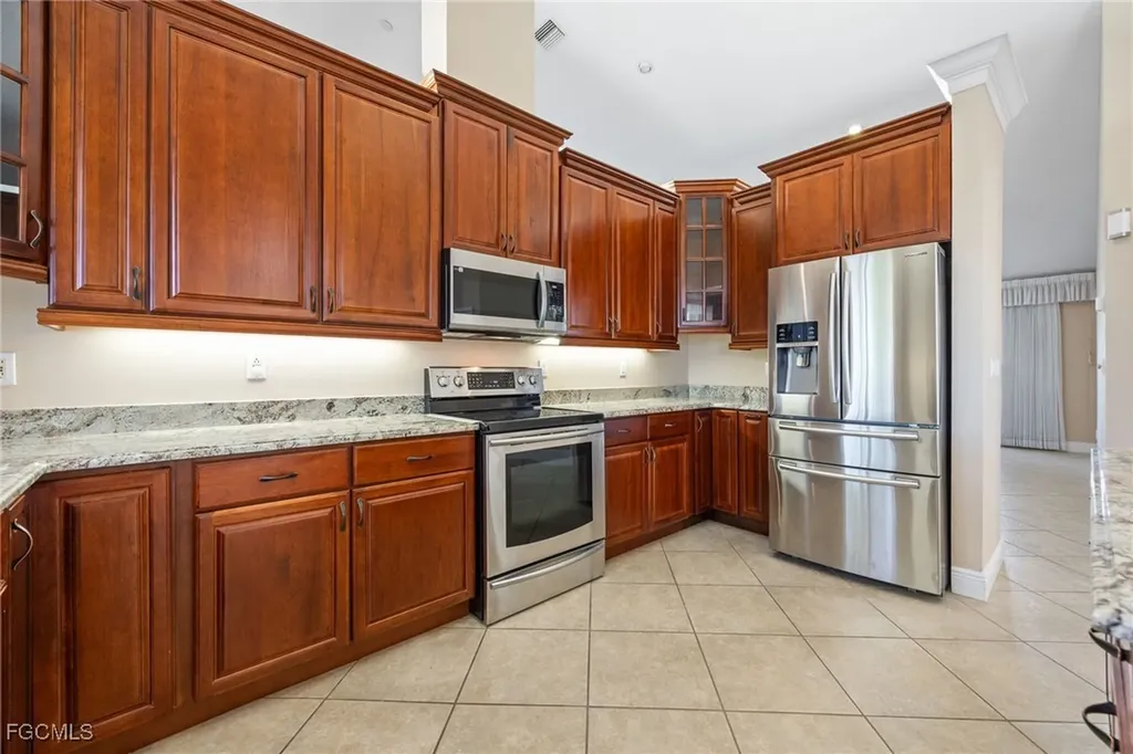 6624 Highland Pines Circle Fort Myers FL 33966