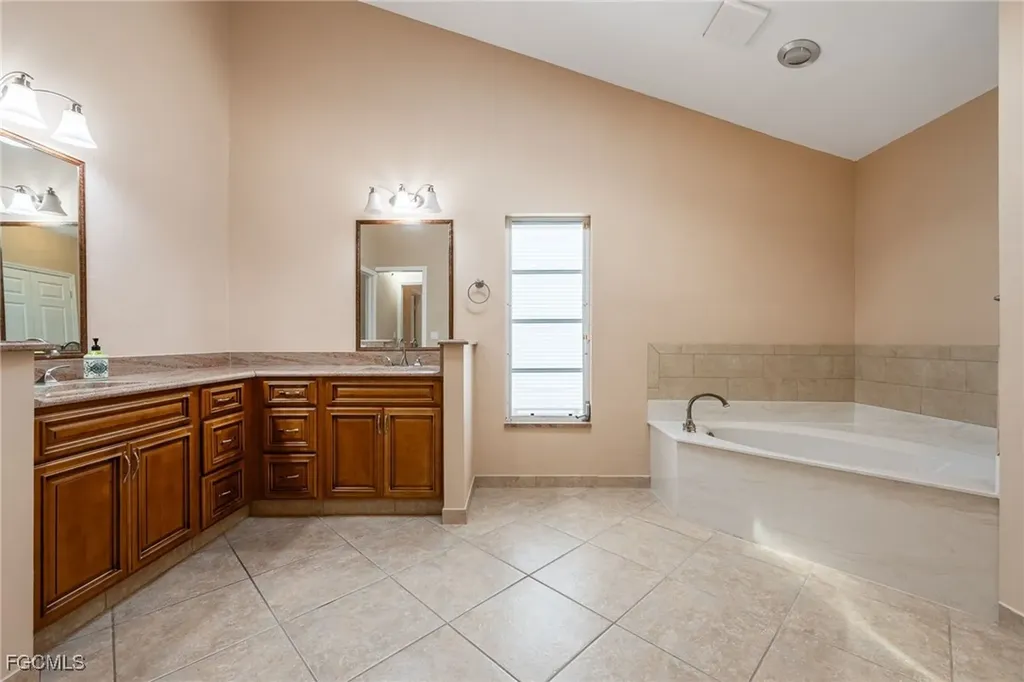6624 Highland Pines Circle Fort Myers FL 33966