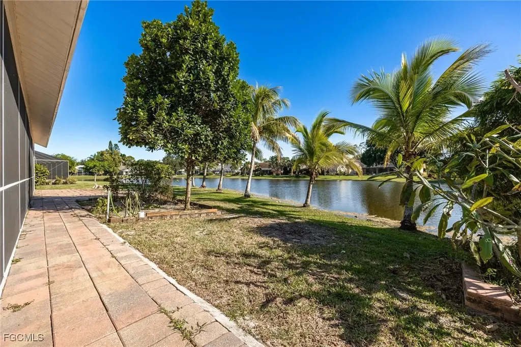 6624 Highland Pines Circle Fort Myers FL 33966