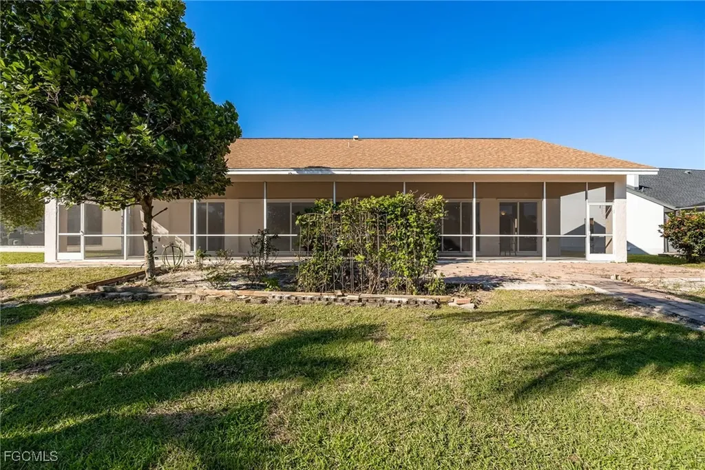 6624 Highland Pines Circle Fort Myers FL 33966