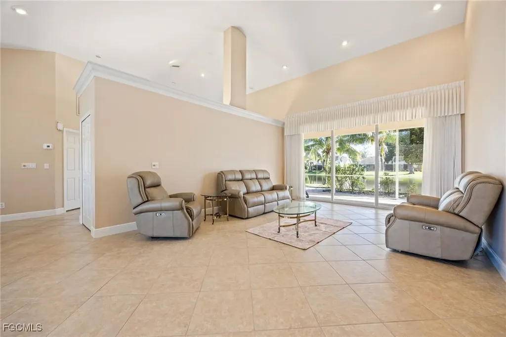 6624 Highland Pines Circle Fort Myers FL 33966