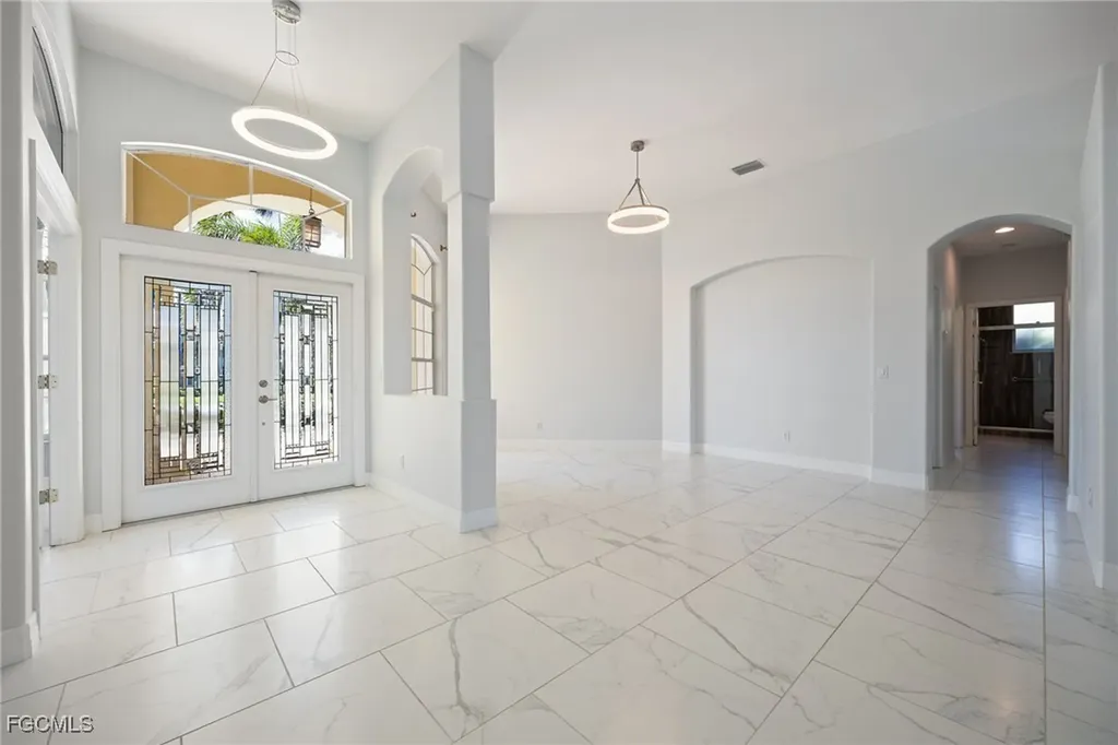 13717 Bald Cypress Circle Fort Myers FL 33907