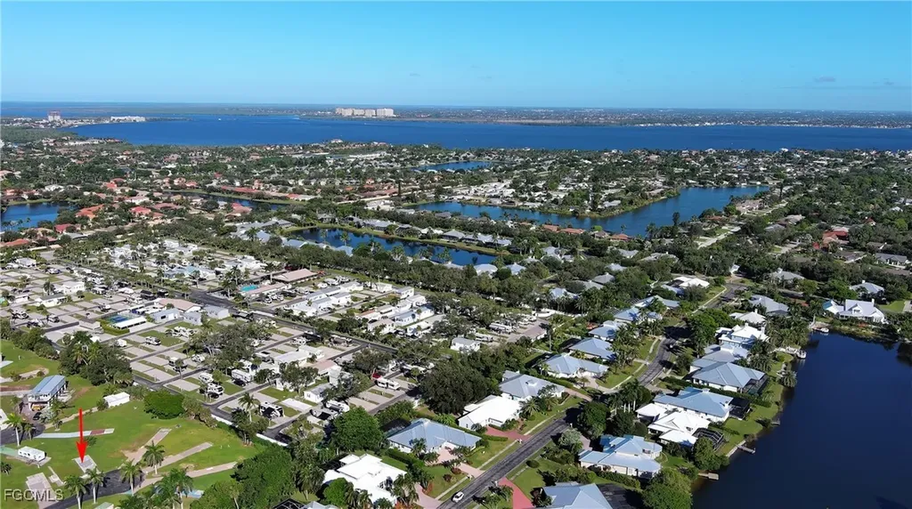 54 Poplar Place Fort Myers FL 33908