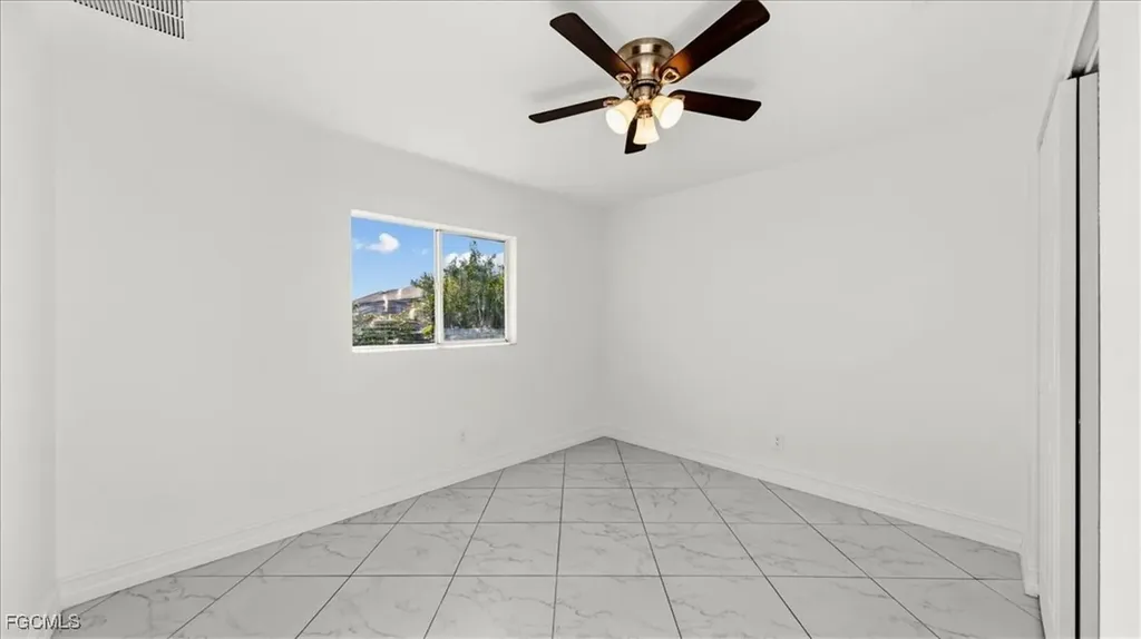 27 SW 19th Court Cape Coral FL 33991