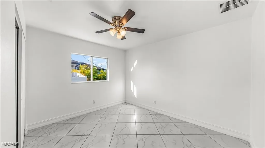 27 SW 19th Court Cape Coral FL 33991