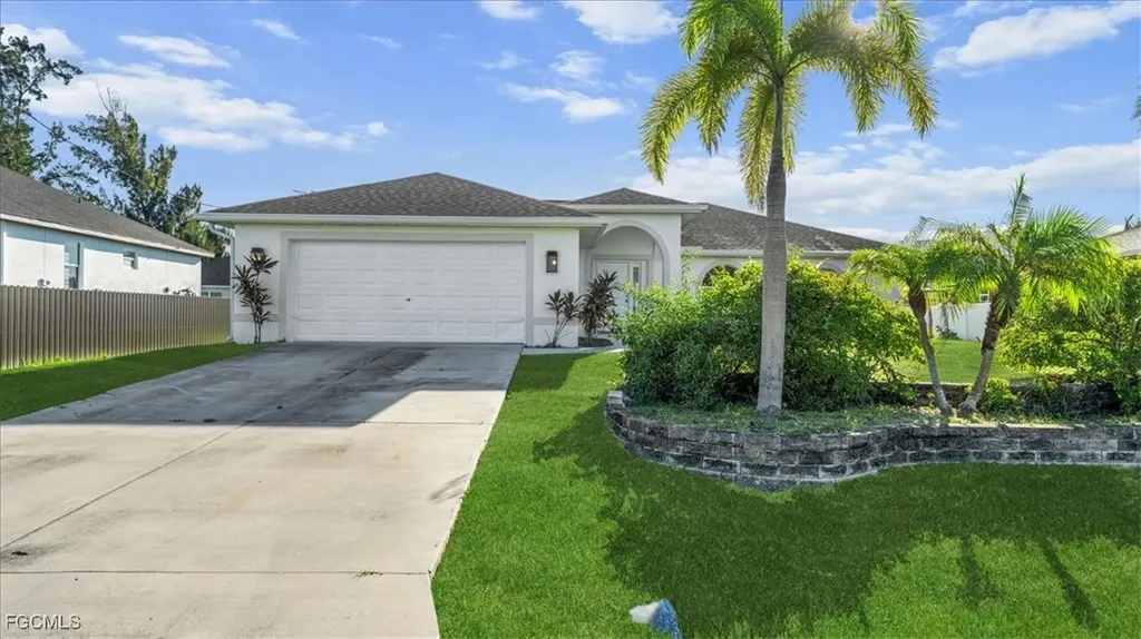 27 SW 19th Court Cape Coral FL 33991