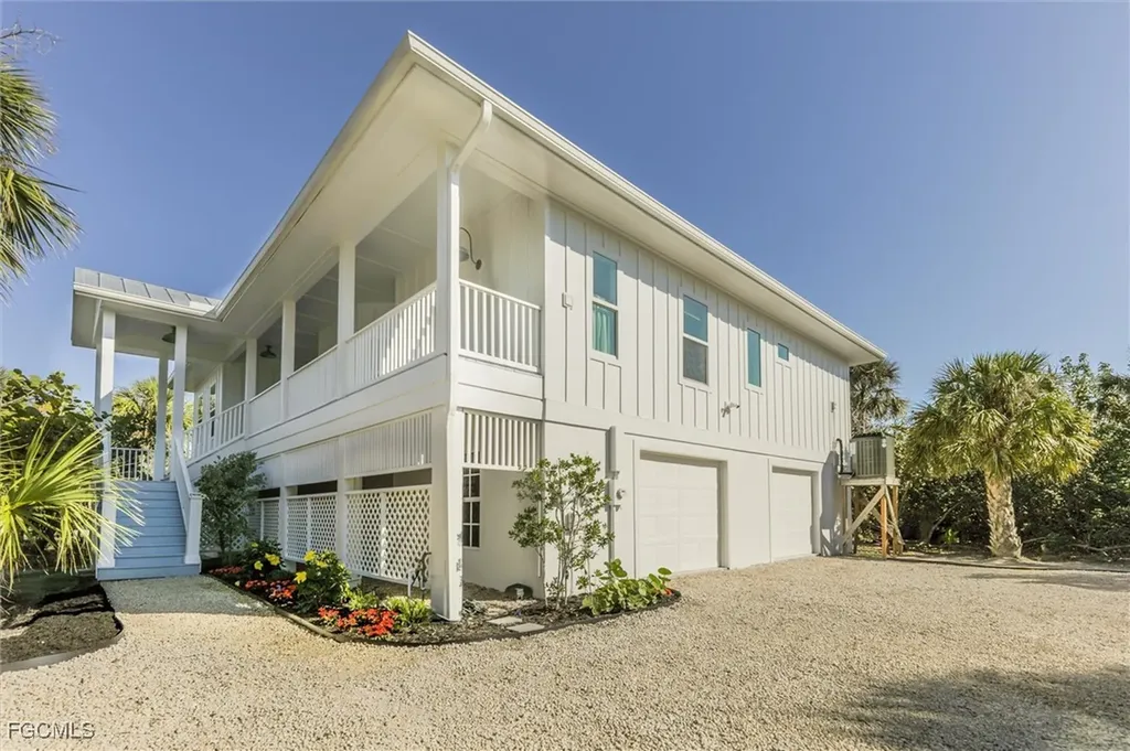 1990 My Tern Court Sanibel FL 33957