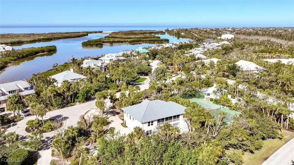 1990 My Tern Court Sanibel FL 33957