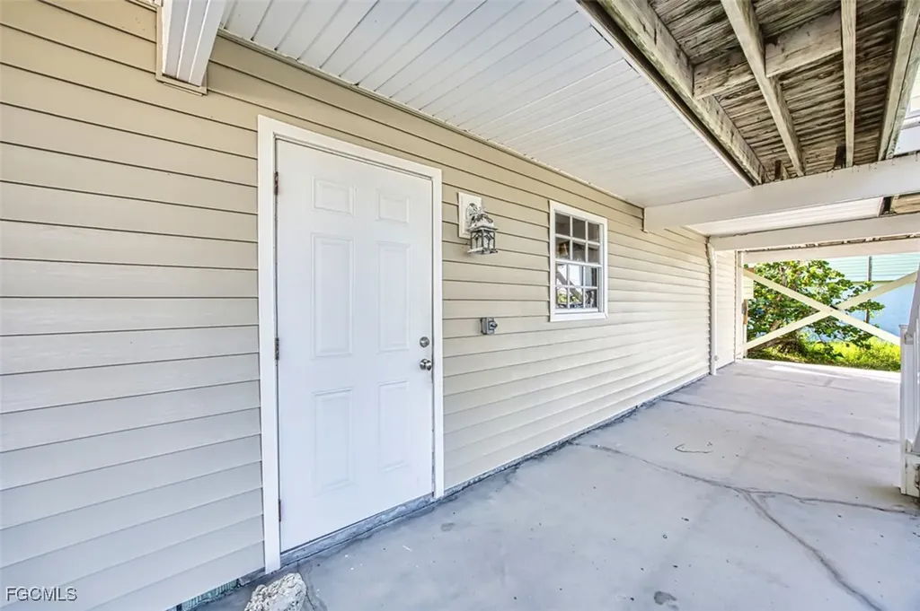 1769 Bowmans Beach Road Sanibel FL 33957