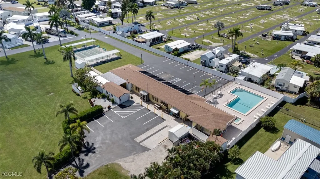 11083 Sunburst Lane Fort Myers FL 33908