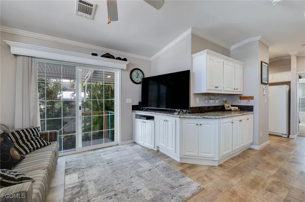 11083 Sunburst Lane Fort Myers FL 33908