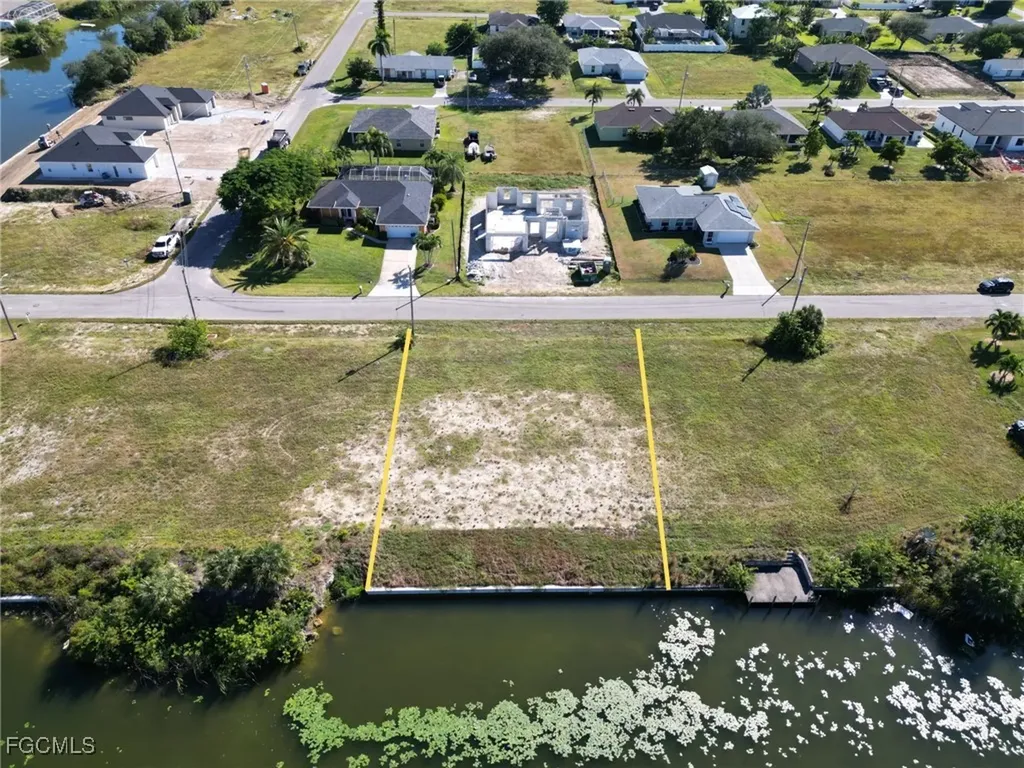 2214 NE 13th Avenue Cape Coral FL 33909