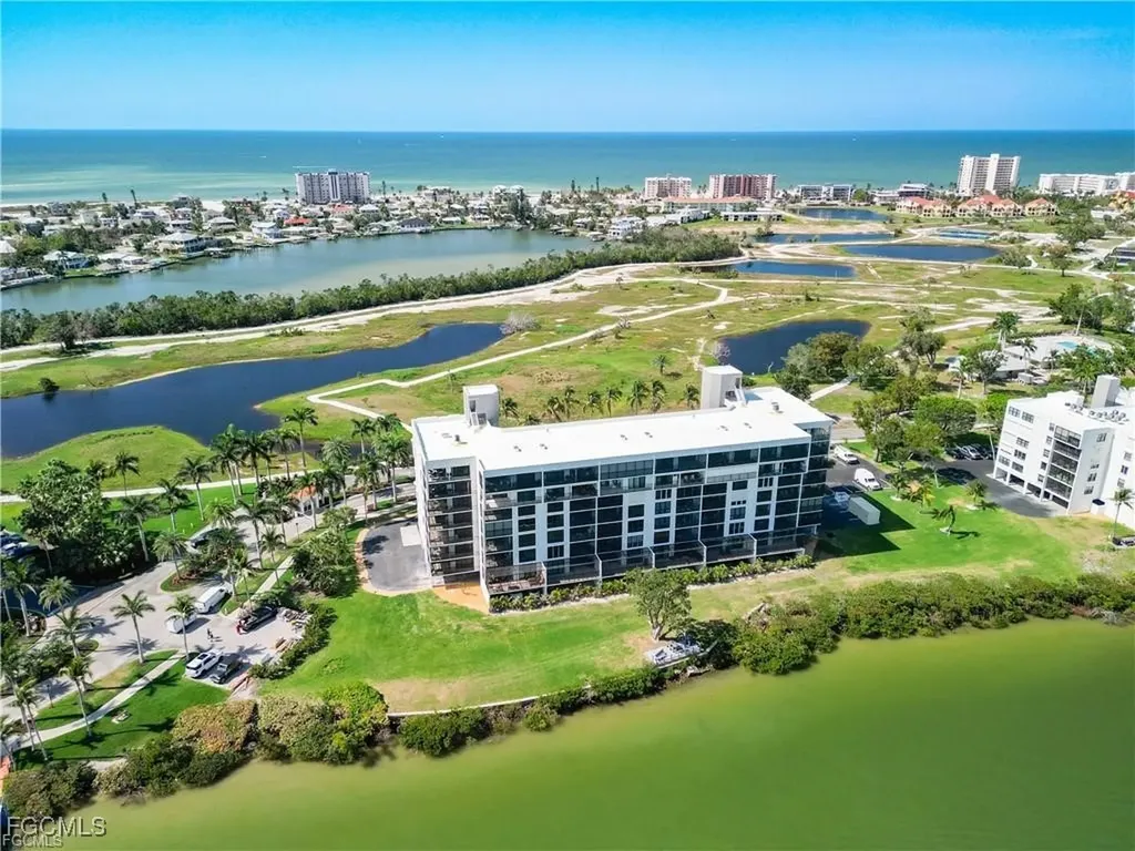 Fort Myers Beach FL, 4203 Bay Beach Lane, Unit 4D