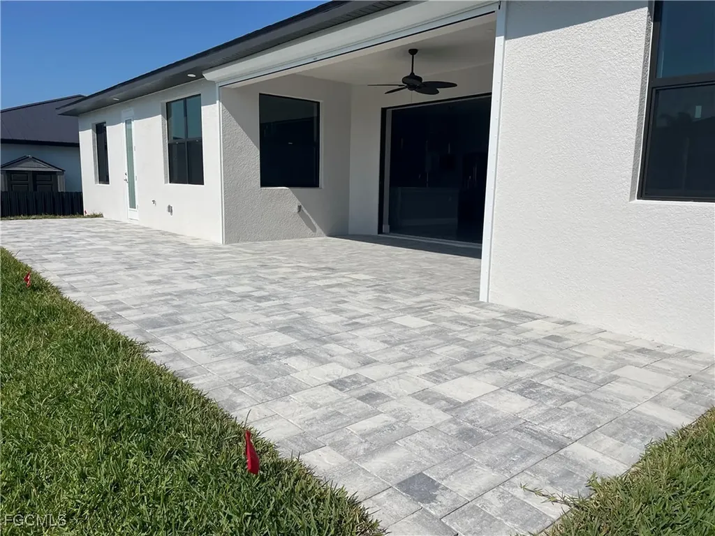 102 SW 36th Place Cape Coral FL 33991
