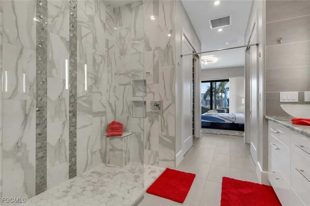 2530 NW 14th Terrace Cape Coral FL 33993