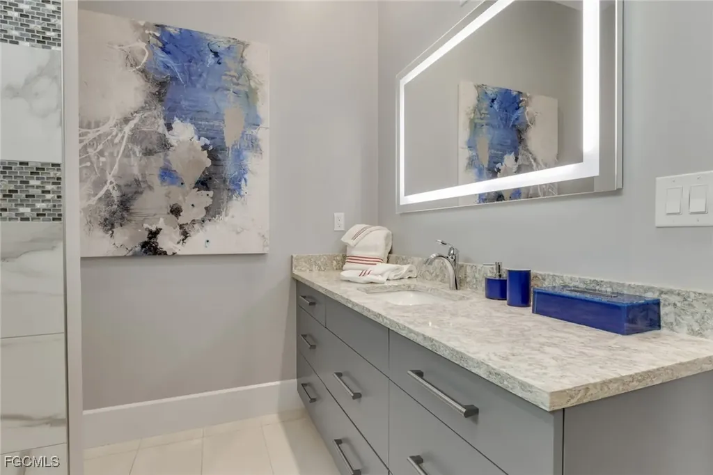 2530 NW 14th Terrace Cape Coral FL 33993