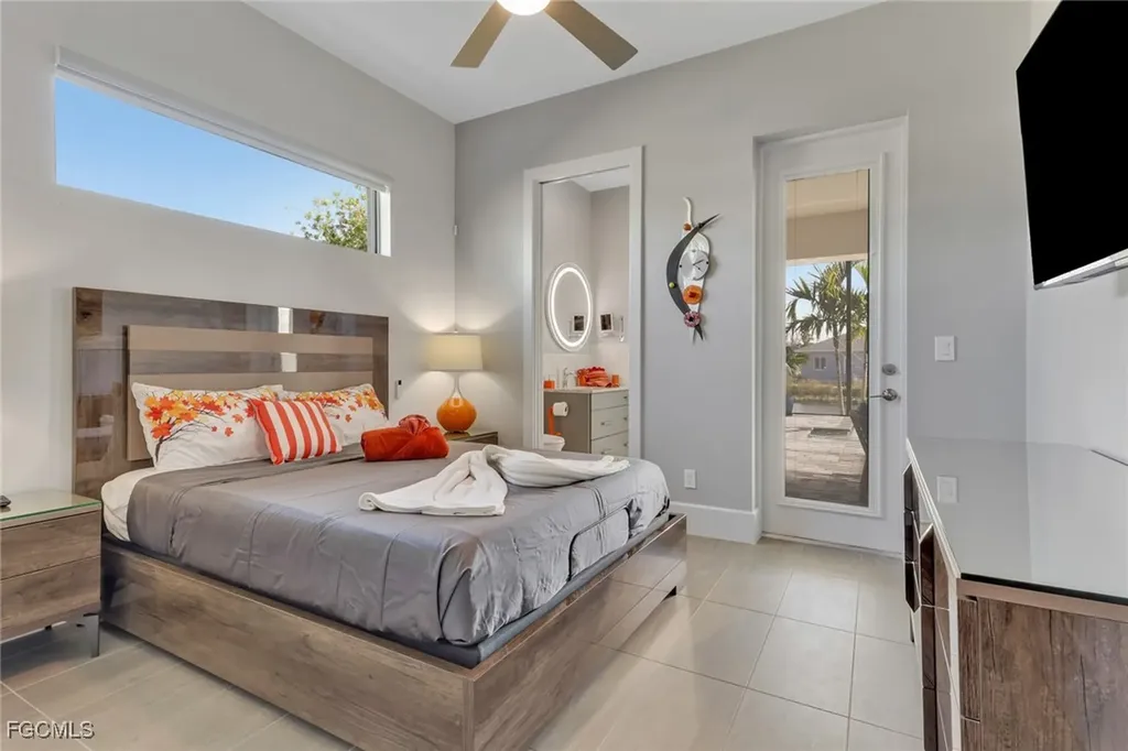 2530 NW 14th Terrace Cape Coral FL 33993