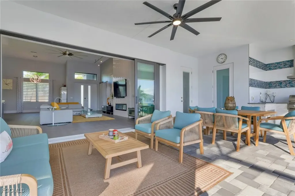 2530 NW 14th Terrace Cape Coral FL 33993