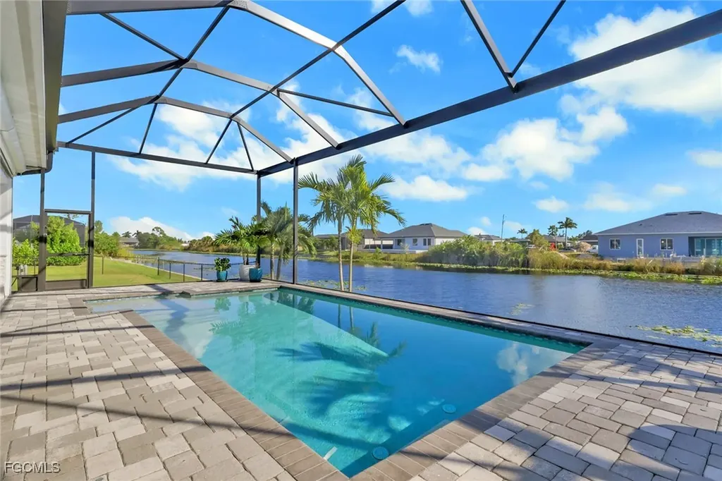 2530 NW 14th Terrace Cape Coral FL 33993