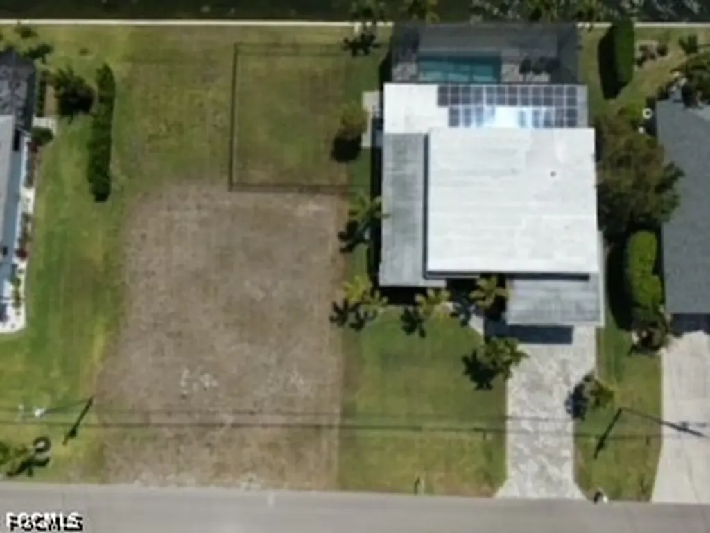 2530 NW 14th Terrace Cape Coral FL 33993
