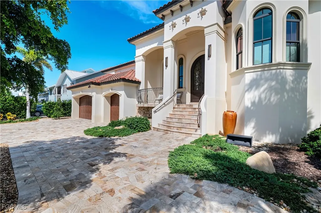 18291 Deep Passage Lane Fort Myers Beach FL 33931