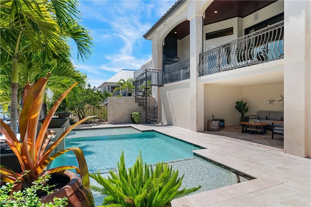 18291 Deep Passage Lane Fort Myers Beach FL 33931