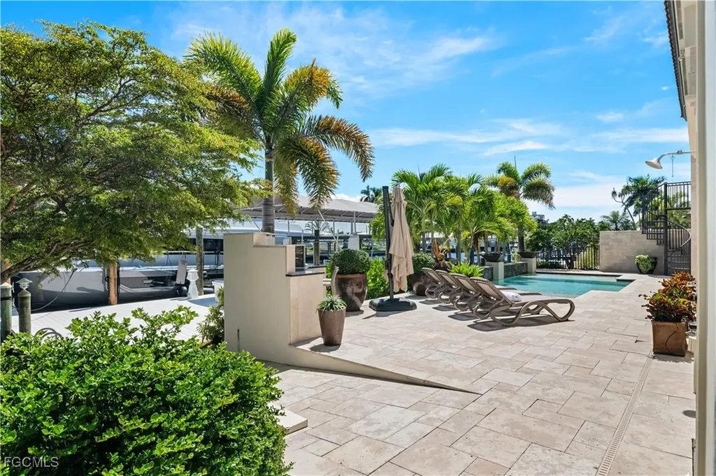 18291 Deep Passage Lane Fort Myers Beach FL 33931