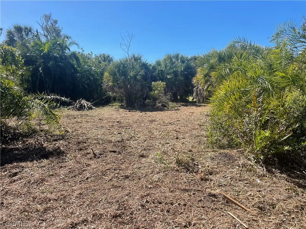 575 Sea Oats Drive Sanibel FL 33957