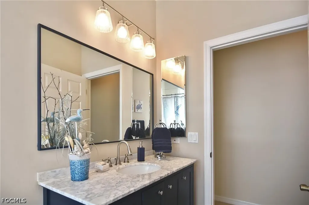 8156 Woodridge Pointe Drive Fort Myers FL 33912