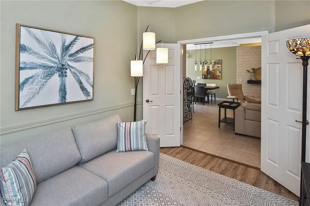 8156 Woodridge Pointe Drive Fort Myers FL 33912