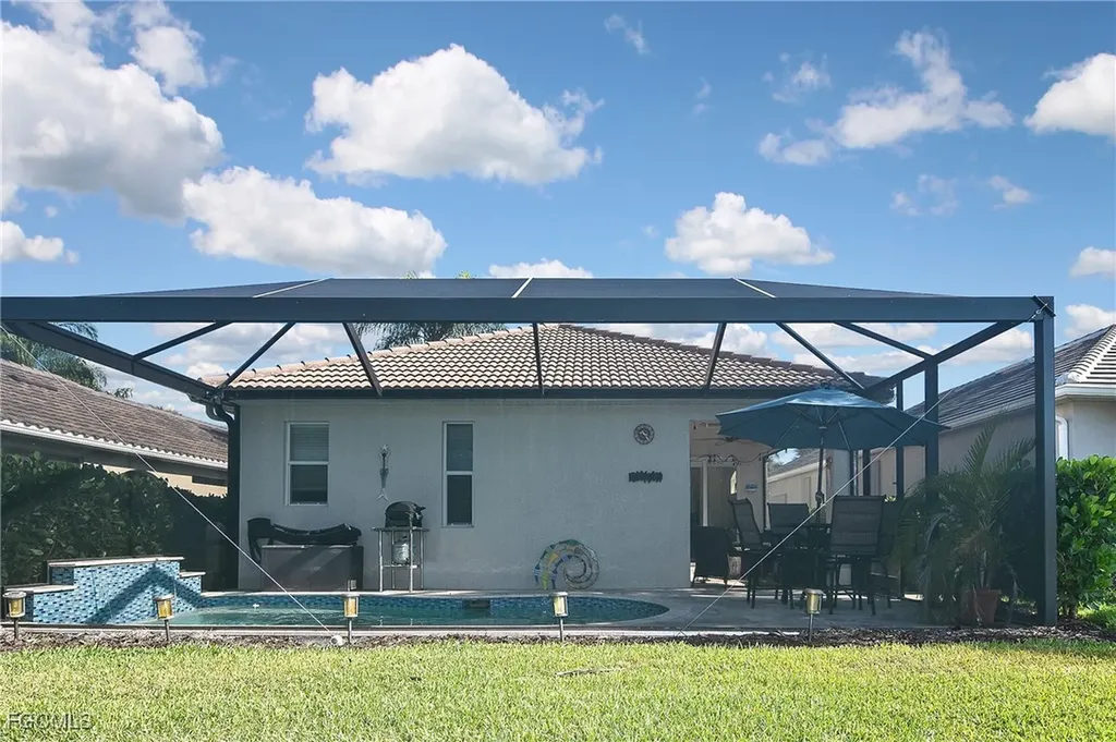 8156 Woodridge Pointe Drive Fort Myers FL 33912