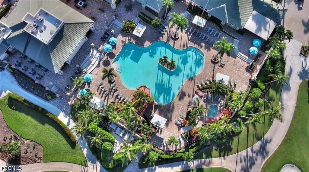 8156 Woodridge Pointe Drive Fort Myers FL 33912