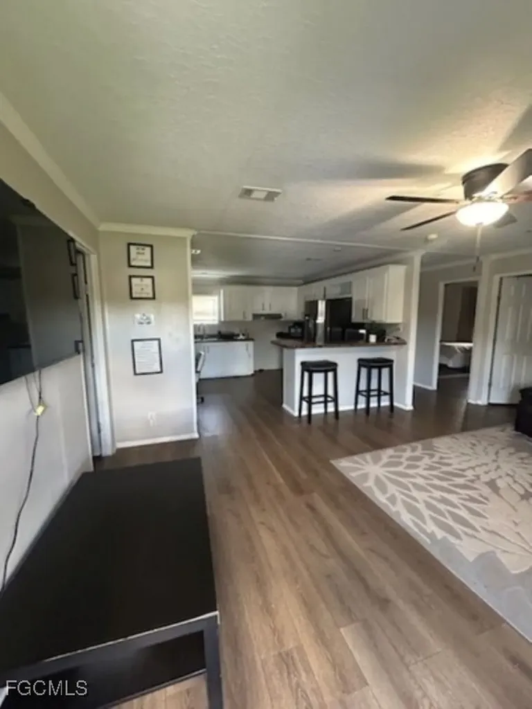 651 Hunting Club Avenue Clewiston FL 33440