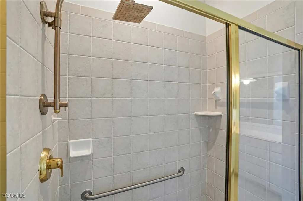 12570 Lake Run Drive Fort Myers FL 33913