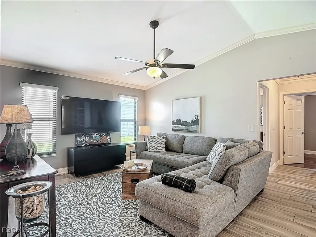 3807 SW 7th Avenue Cape Coral FL 33914