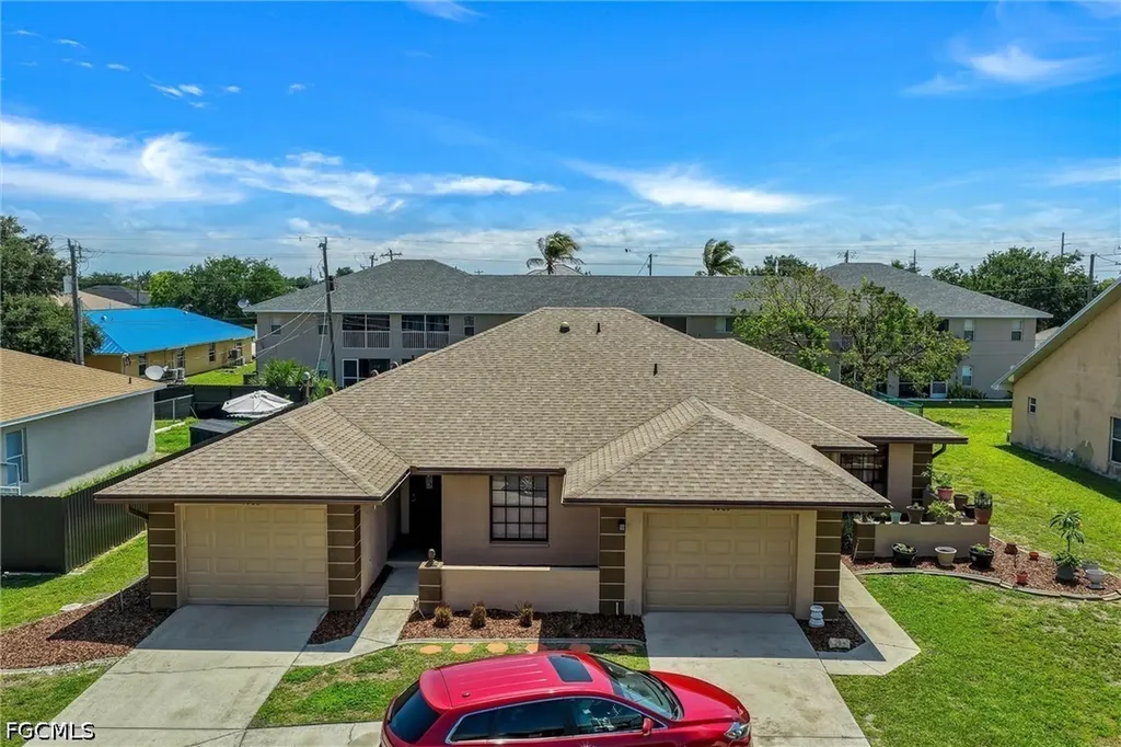 4707 SW 8th Place Cape Coral FL 33914