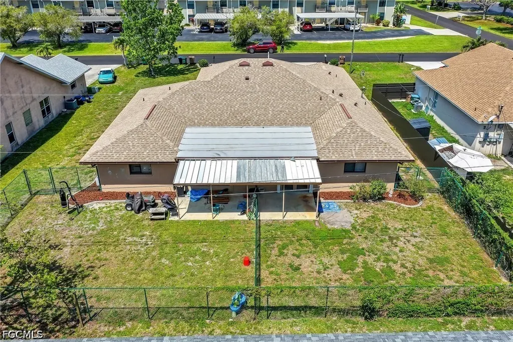 4707 SW 8th Place Cape Coral FL 33914