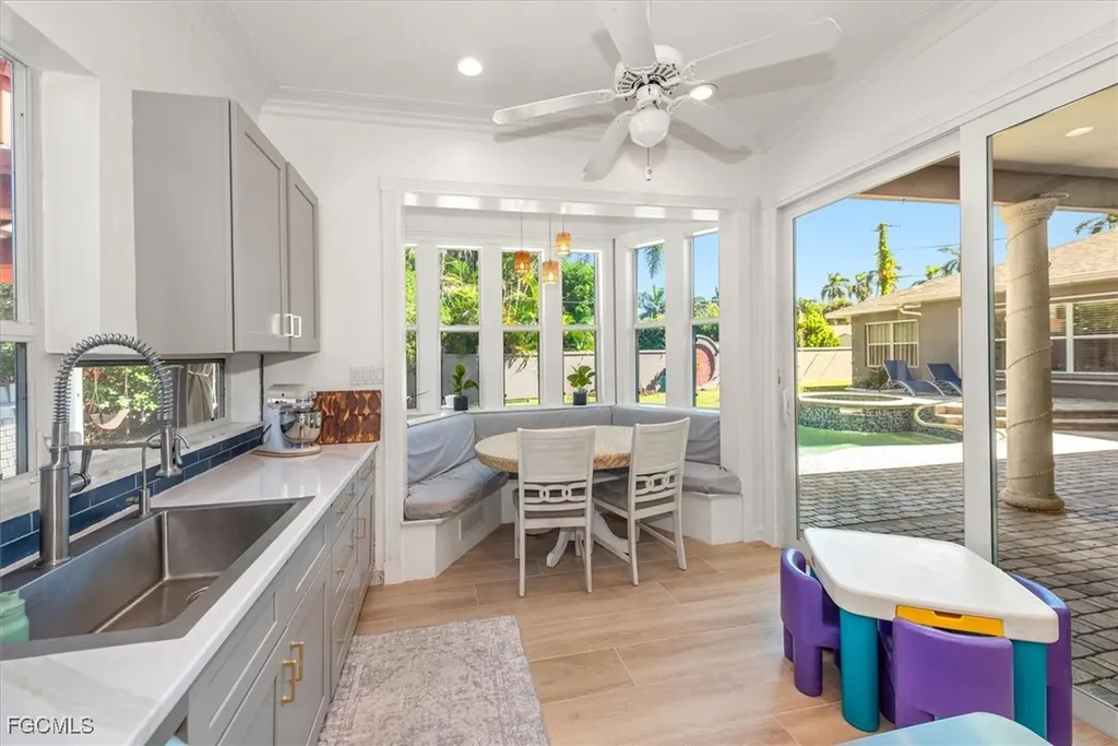 729 Dean Way Fort Myers FL 33919