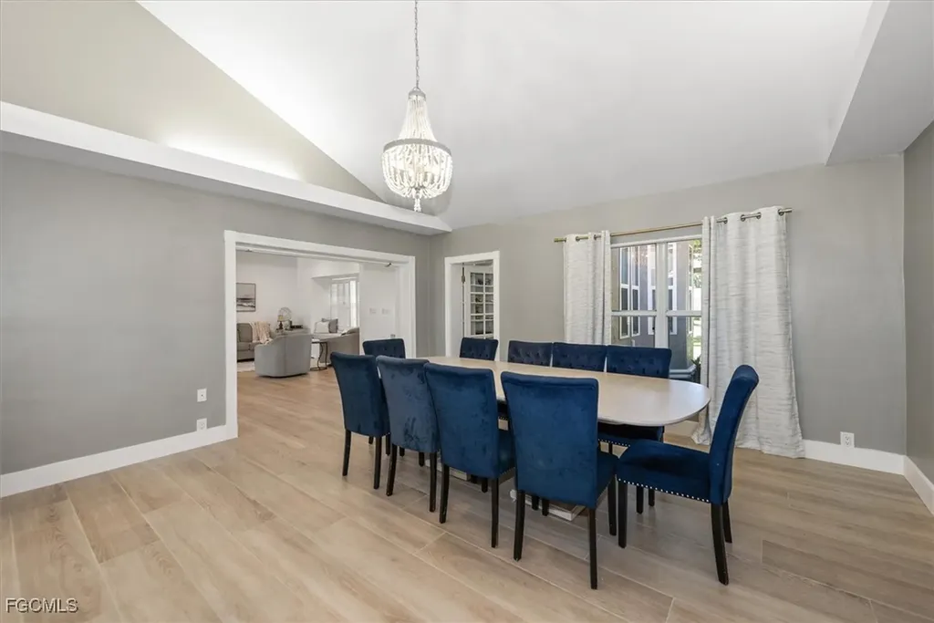 729 Dean Way Fort Myers FL 33919