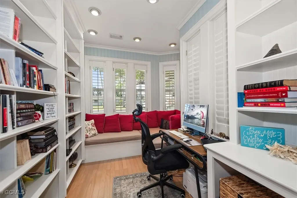 729 Dean Way Fort Myers FL 33919