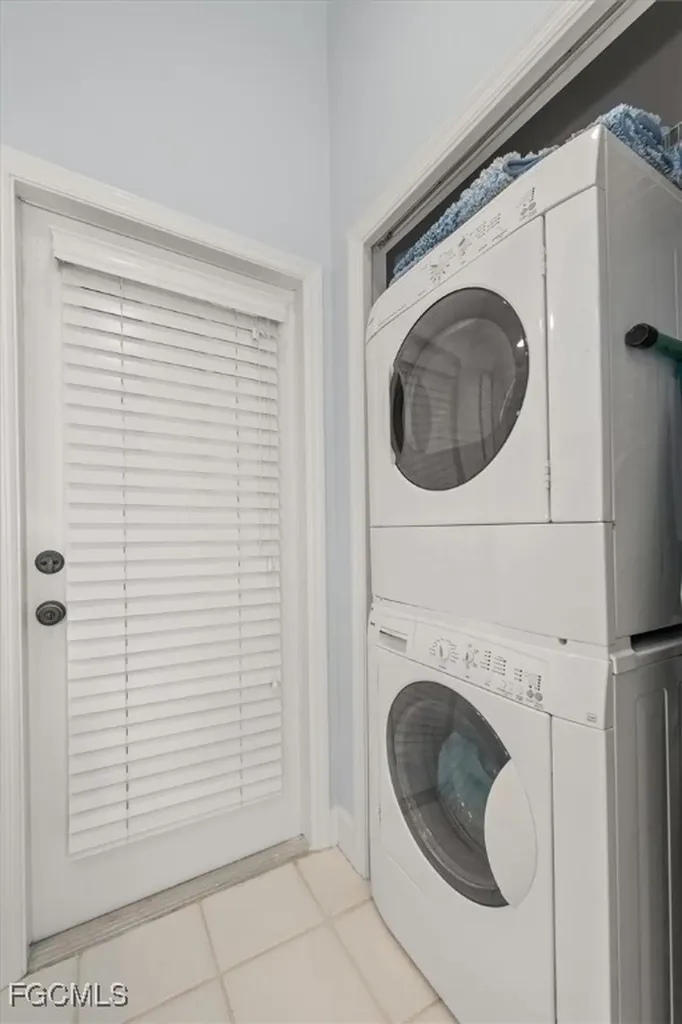 729 Dean Way Fort Myers FL 33919