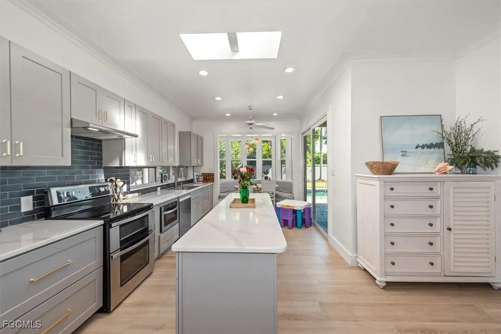 729 Dean Way Fort Myers FL 33919