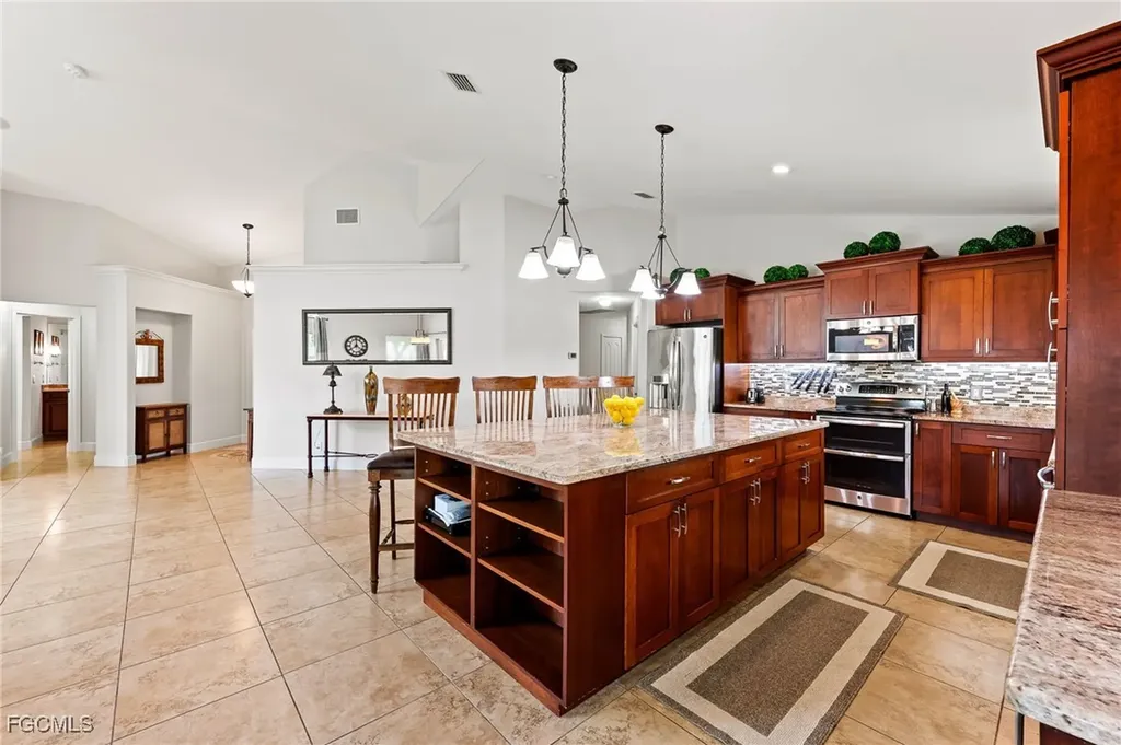 1250 Silverstrand Drive Naples FL 34110