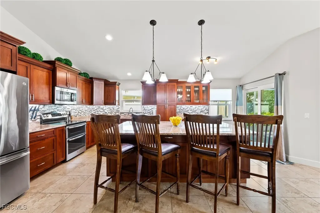1250 Silverstrand Drive Naples FL 34110